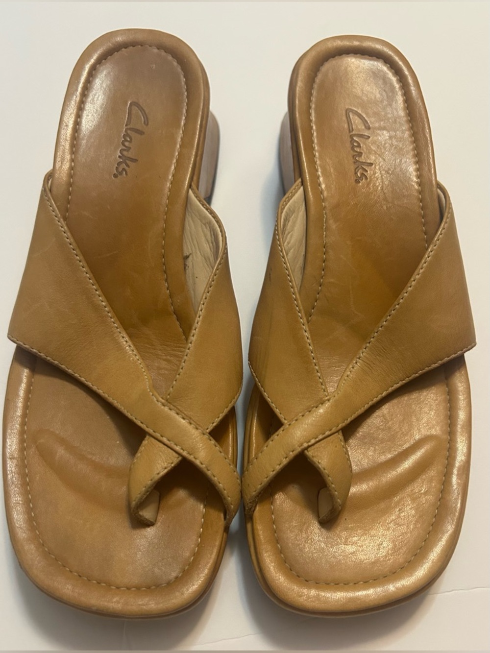 Y2K Clarks Women’s Tan Leather Slip-On Mules